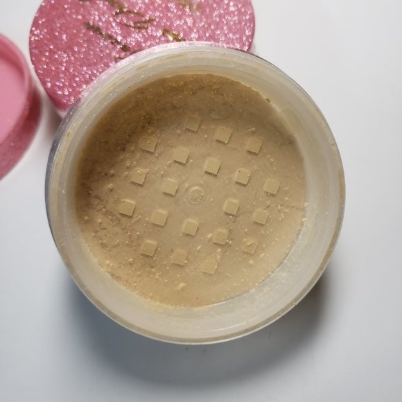 Banana Loose Powder Okalan - Picture 4 of 7